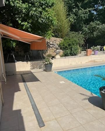 L'Appartement Du Micocoulier Salon-de-Provence Exterior foto